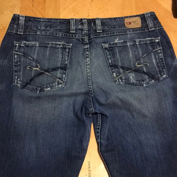 Buckle Jeans “Harlow Stretch” - Picture 2 of 5